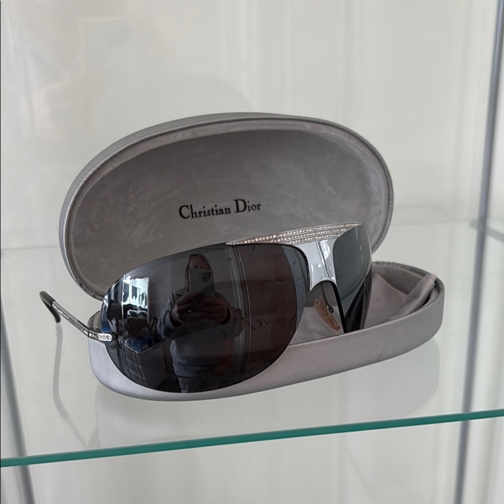Dior Women's Black and Silver Sunglasses